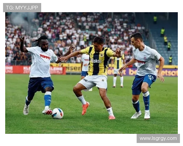 吉马良斯表现稳健，近期对决战绩引人关注