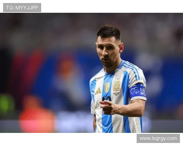 迪巴拉与梅西技术风格及场上定位对比分析