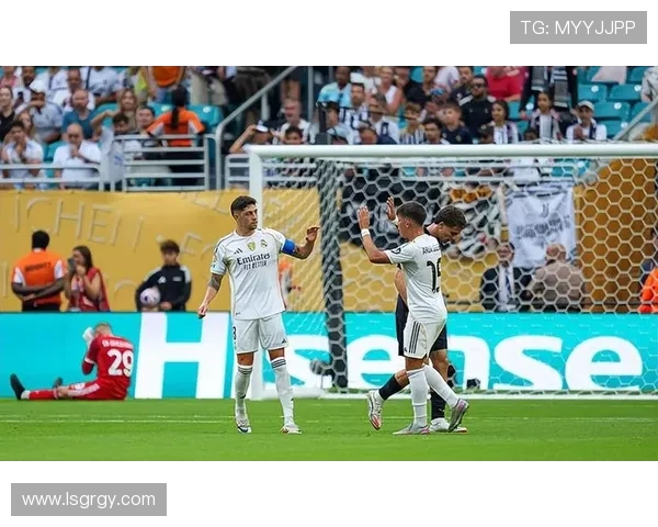 皇马赢球却难掩场面失控,稳定性问题再度显现 皇马赢球却难掩场面失控,稳定性问题再度显现