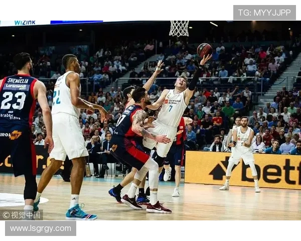 诺维茨基无球牵制力如何改变对手防守布局